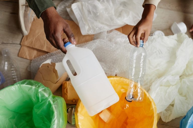 Recycle PET – Supporting Green Initiatives with Plastic Recovery