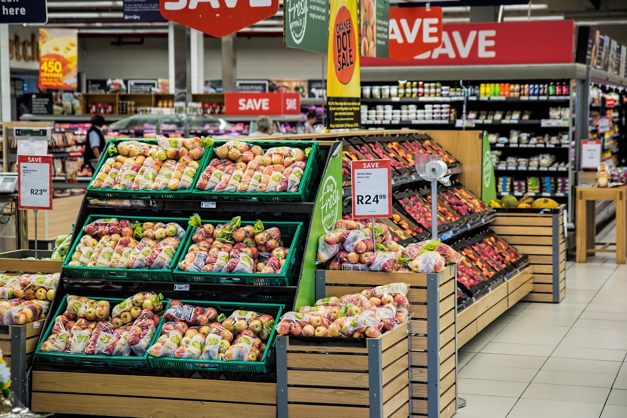 Grocery, shopping, supermarket — Transform Your Space with Professional Cleaning Services